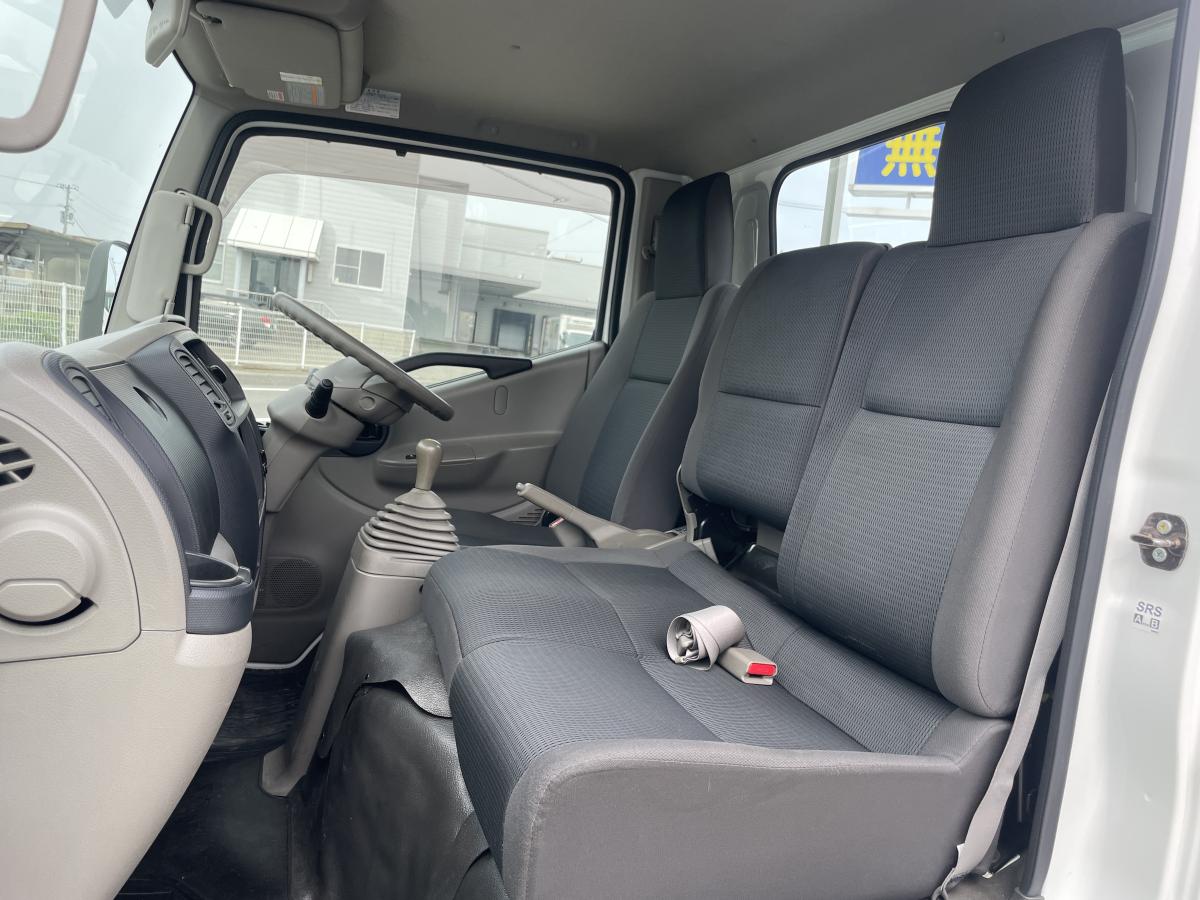 H29アトラス 1.4t 平ボディ 4WD|中古トラックの販売・買取・査定のアイナビ