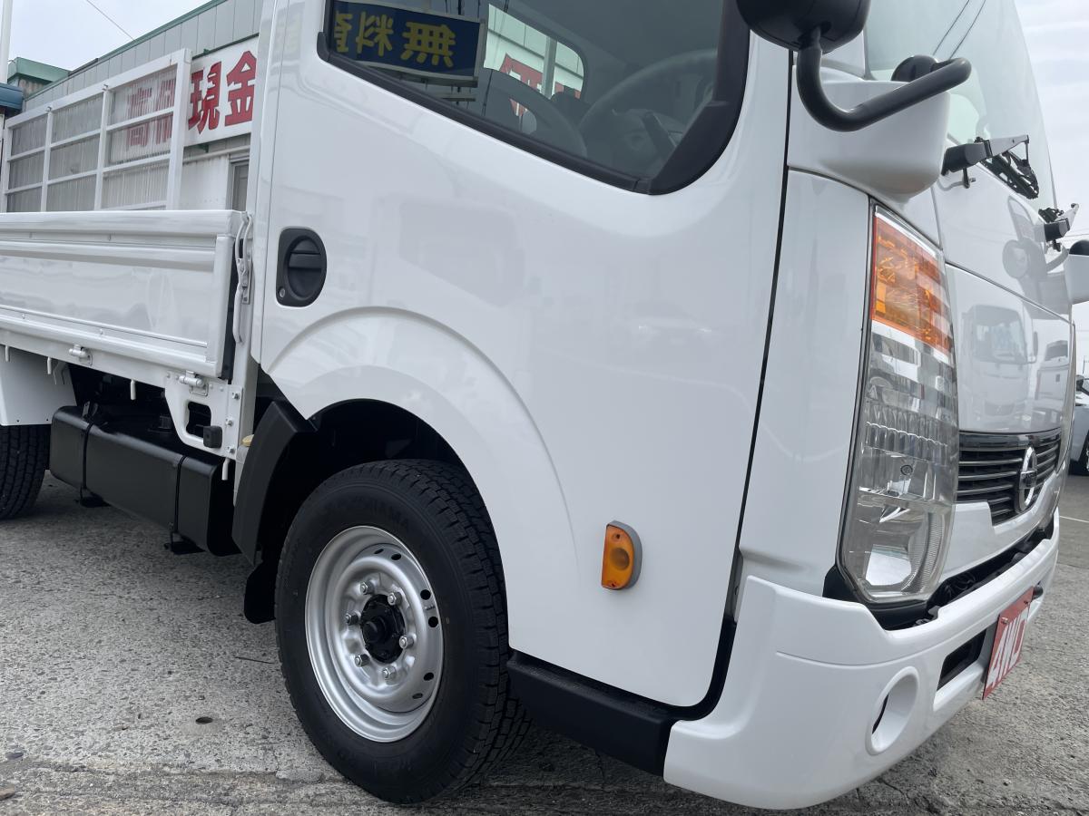 H29アトラス 1.4t 平ボディ 4WD|中古トラックの販売・買取・査定のアイナビ