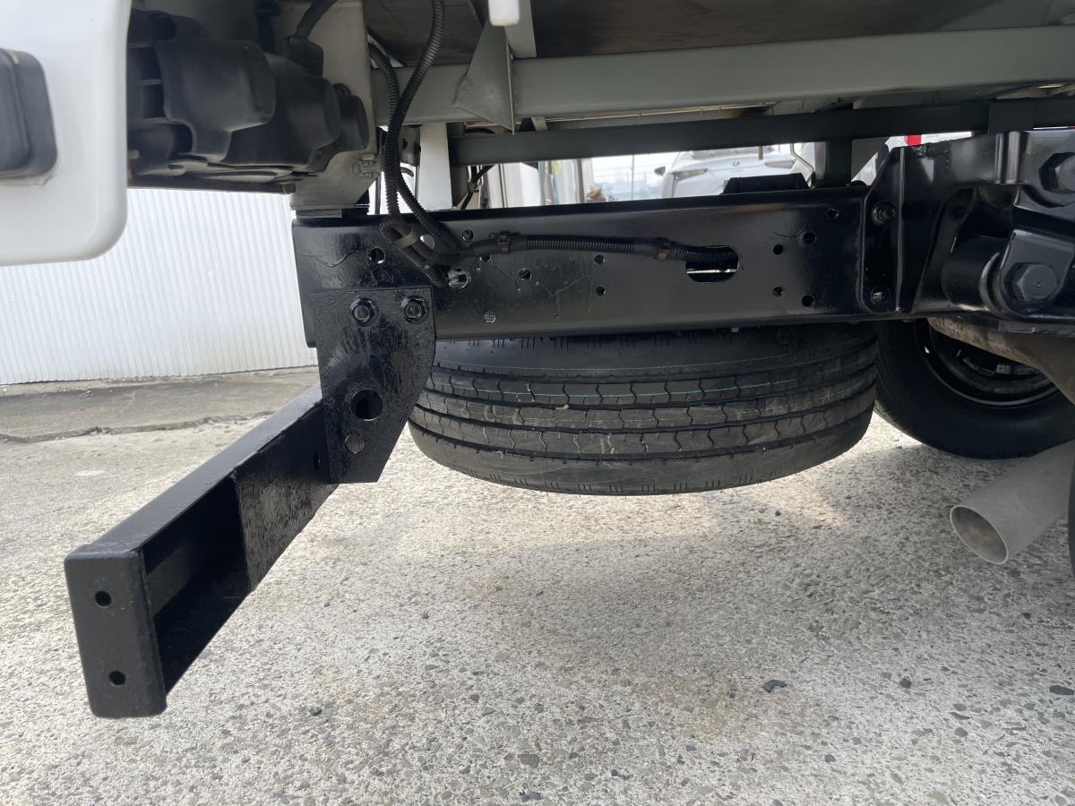 H29アトラス 1.4t 平ボディ 4WD|中古トラックの販売・買取・査定のアイナビ