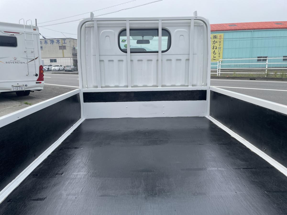 H29アトラス 1.4t 平ボディ 4WD|中古トラックの販売・買取・査定のアイナビ