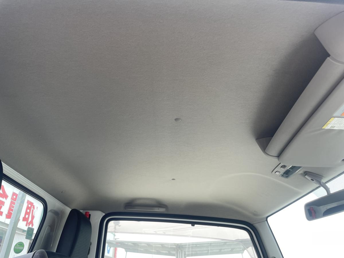 H29アトラス 1.4t 平ボディ 4WD|中古トラックの販売・買取・査定のアイナビ