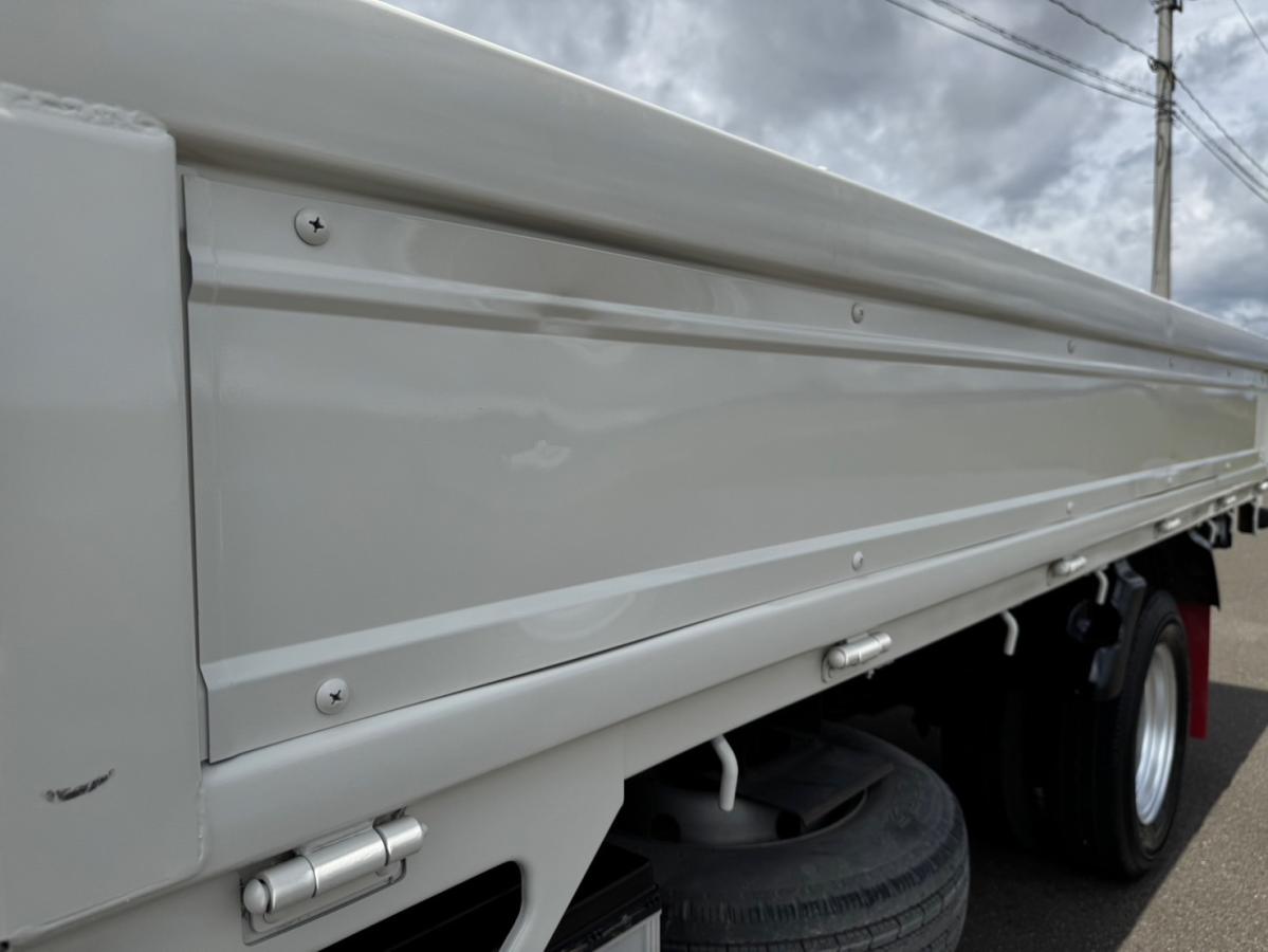 平成26年タイタン平ボディー4ナンバー準中型免許可|中古トラックの販売・買取・査定のアイナビ