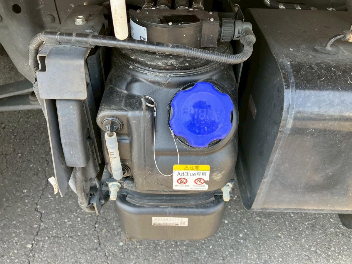 ☆年式/R2 標準/10尺 2t AT ナビ付き|中古トラックの販売・買取・査定のアイナビ