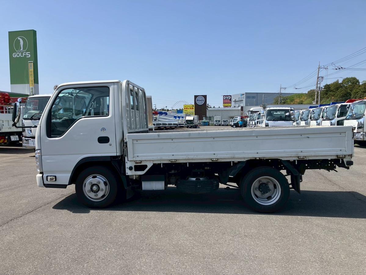 ☆年式/R2 標準/10尺 2t AT ナビ付き|中古トラックの販売・買取・査定のアイナビ