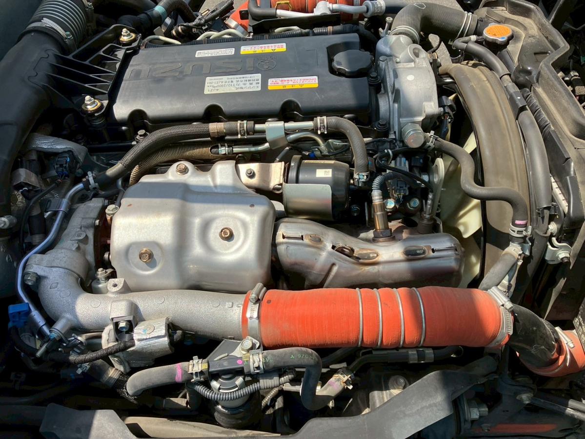 ☆年式/R2 標準/10尺 2t AT ナビ付き|中古トラックの販売・買取・査定のアイナビ