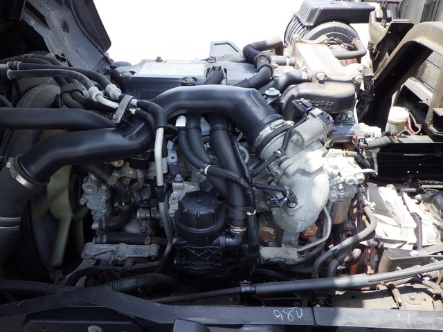 イスズTKG-FRR90S2平ボディ4t標準幅内寸長5.3m|中古トラックの販売・買取・査定のアイナビ