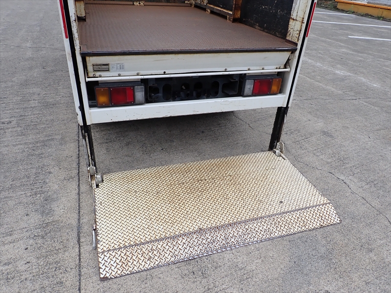 【351061】いすゞ エルフ 平ボディ2重アオリ床鉄板P/G付|中古トラックの販売・買取・査定のアイナビ