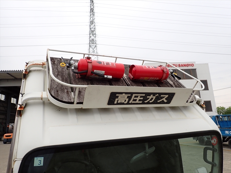 【351061】いすゞ エルフ 平ボディ2重アオリ床鉄板P/G付|中古トラックの販売・買取・査定のアイナビ