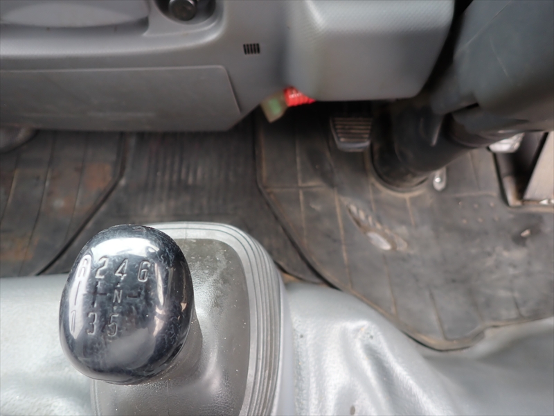 【351061】いすゞ エルフ 平ボディ2重アオリ床鉄板P/G付|中古トラックの販売・買取・査定のアイナビ