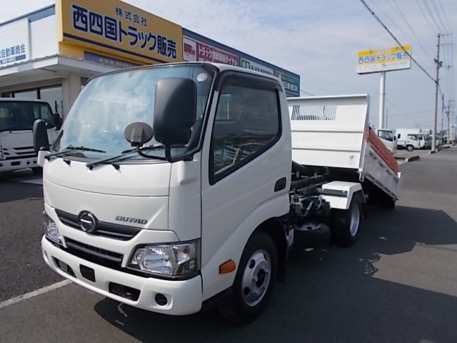 R1年式 デュトロ3トンセフテイーダンプ|中古トラックの販売・買取・査定のアイナビ