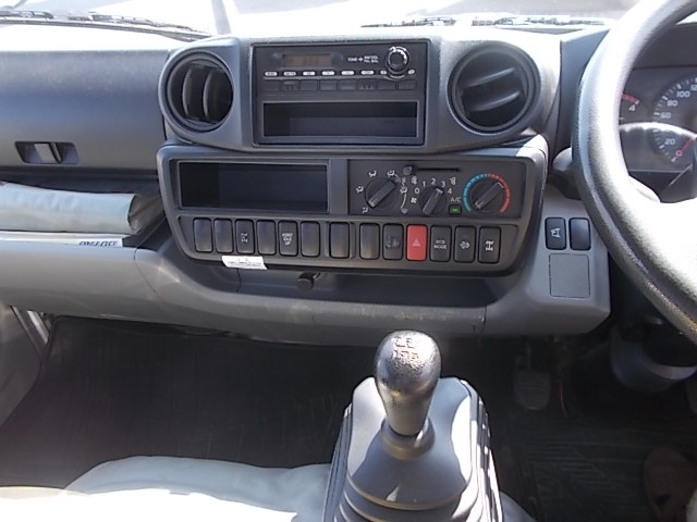 H23年式 デュトロ3トンアームロール4WD|中古トラックの販売・買取・査定のアイナビ