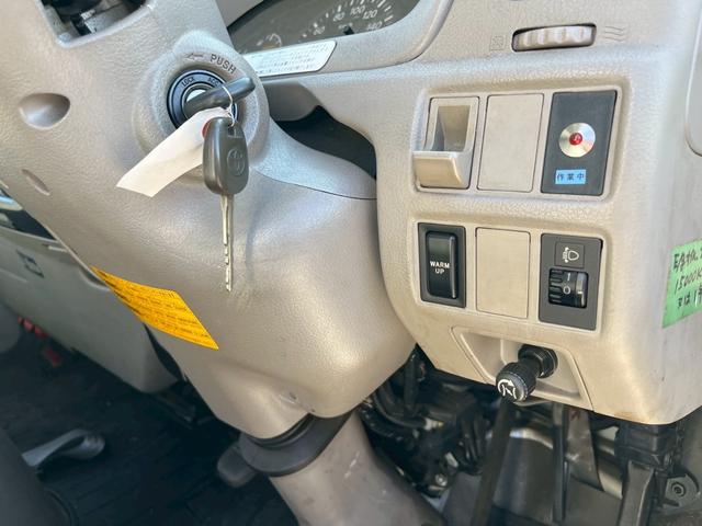 トヨタダイナ幌付き平ボディ|中古トラックの販売・買取・査定のアイナビ