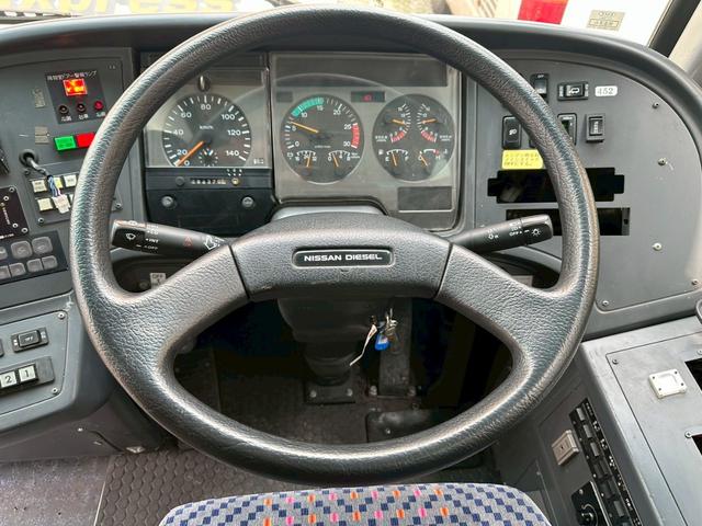 UDトラックススペースアローバス|中古トラックの販売・買取・査定のアイナビ