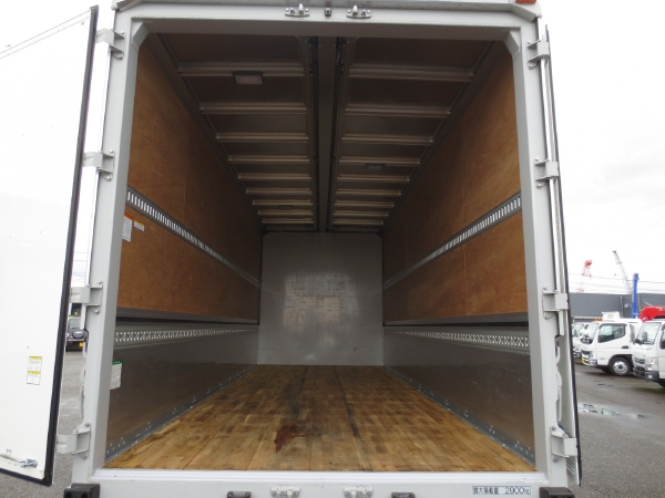 いすゞフォワードアルミウイング|中古トラックの販売・買取・査定のアイナビ