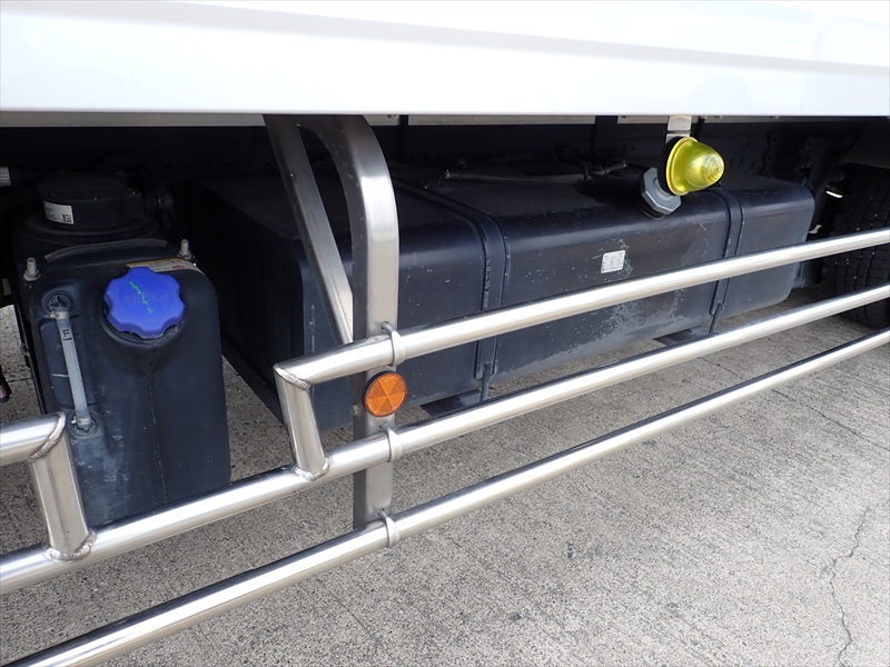 【351329】いすゞ フォワード 低温仕様冷凍車 パワーゲート付|中古トラックの販売・買取・査定のアイナビ