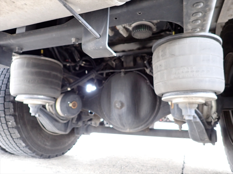 【351329】いすゞ フォワード 低温仕様冷凍車 パワーゲート付|中古トラックの販売・買取・査定のアイナビ