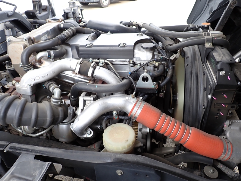 【351329】いすゞ フォワード 低温仕様冷凍車 パワーゲート付|中古トラックの販売・買取・査定のアイナビ