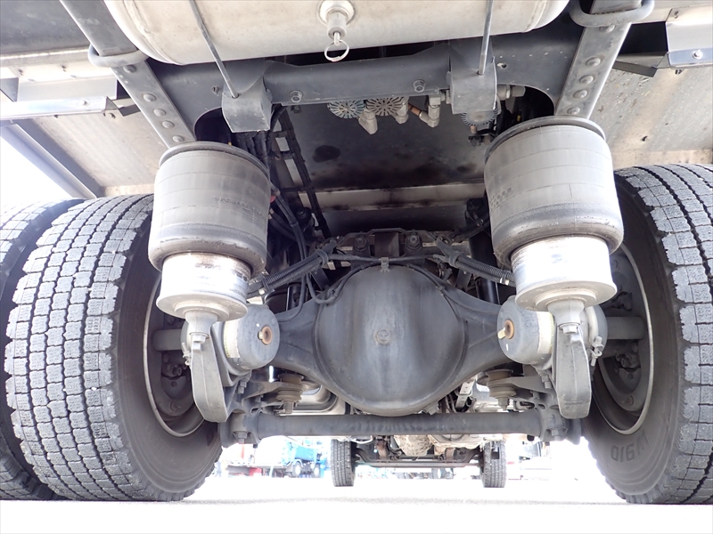 【351325】いすゞ フォワード 低温仕様冷凍車 パワーゲート付|中古トラックの販売・買取・査定のアイナビ