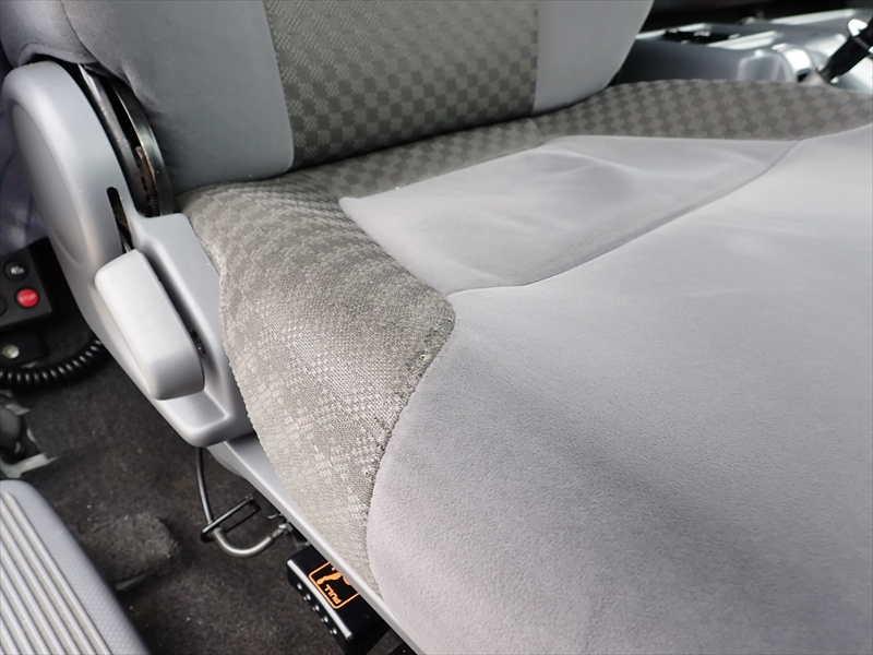 【351325】いすゞ フォワード 低温仕様冷凍車 パワーゲート付|中古トラックの販売・買取・査定のアイナビ