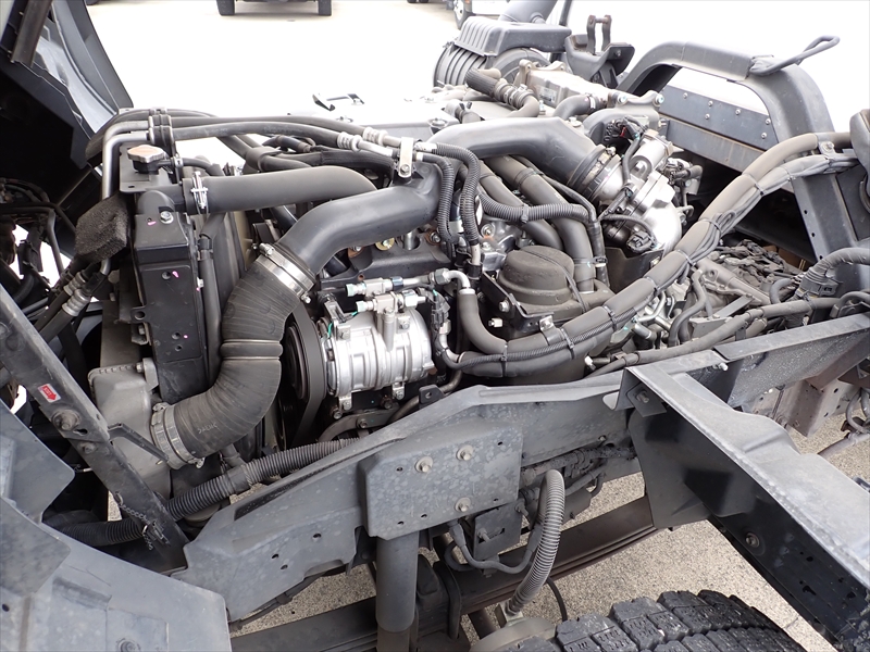 【351325】いすゞ フォワード 低温仕様冷凍車 パワーゲート付|中古トラックの販売・買取・査定のアイナビ