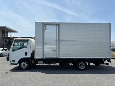 いすゞ エルフ ワイド幅 ドライバン PG付き H30 年式 TRG-NPR85AN|中古トラックの販売・買取・査定のアイナビ