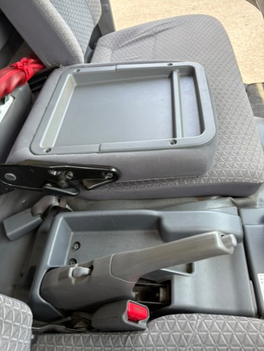 いすゞ エルフ ワイド幅 ドライバン PG付き H30 年式 TRG-NPR85AN|中古トラックの販売・買取・査定のアイナビ