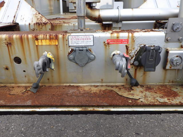 トレクスTNF22401粉粒体運搬セミトレーラー2槽式|中古トラックの販売・買取・査定のアイナビ