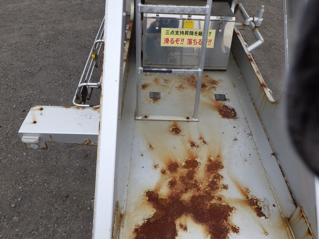 トレクスTNF22401粉粒体運搬セミトレーラー2槽式|中古トラックの販売・買取・査定のアイナビ