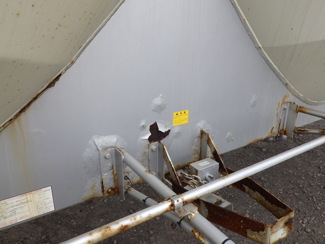 トレクスTNF22401粉粒体運搬セミトレーラー2槽式|中古トラックの販売・買取・査定のアイナビ