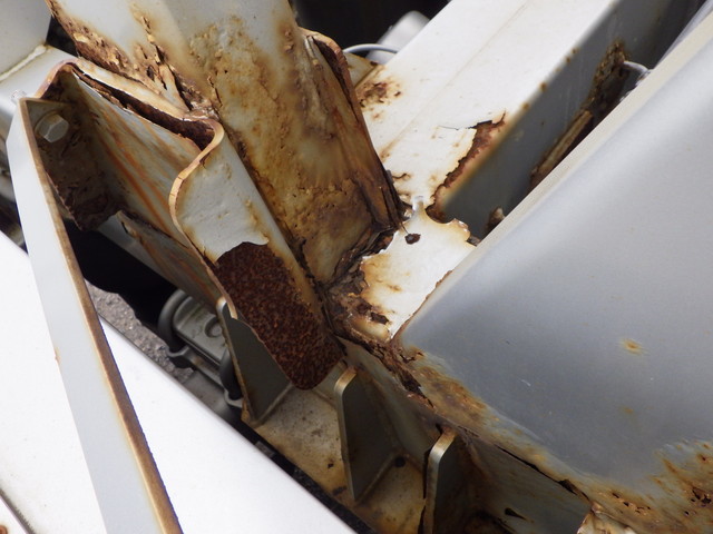 トレクスTNF22401粉粒体運搬セミトレーラー2槽式|中古トラックの販売・買取・査定のアイナビ