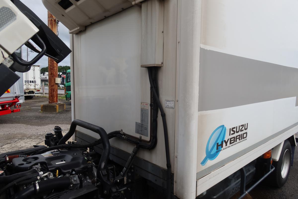 ワイド幅 冷蔵冷凍車 ハイブリッド AT -5℃～30℃設定|中古トラックの販売・買取・査定のアイナビ