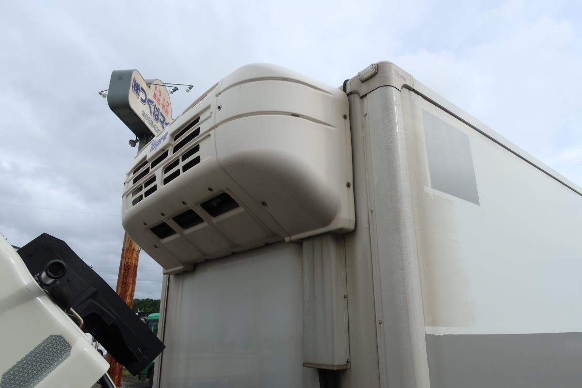ワイド幅 冷蔵冷凍車 ハイブリッド AT -5℃～30℃設定|中古トラックの販売・買取・査定のアイナビ