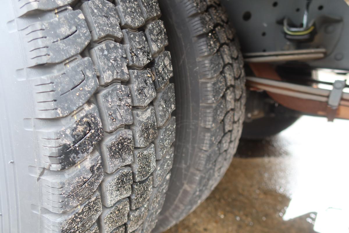 ワイド幅 冷蔵冷凍車 ハイブリッド AT -5℃～30℃設定|中古トラックの販売・買取・査定のアイナビ