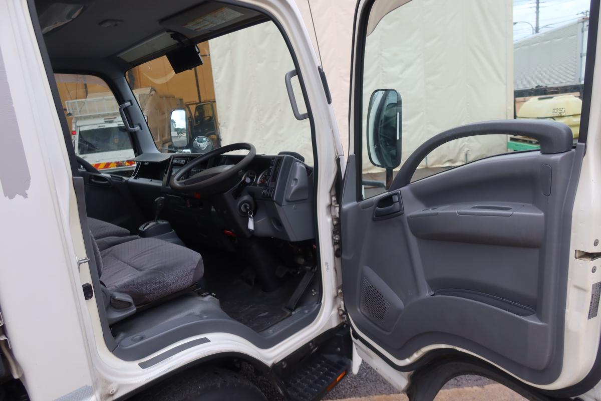 ワイド幅 冷蔵冷凍車 ハイブリッド AT -5℃～30℃設定|中古トラックの販売・買取・査定のアイナビ