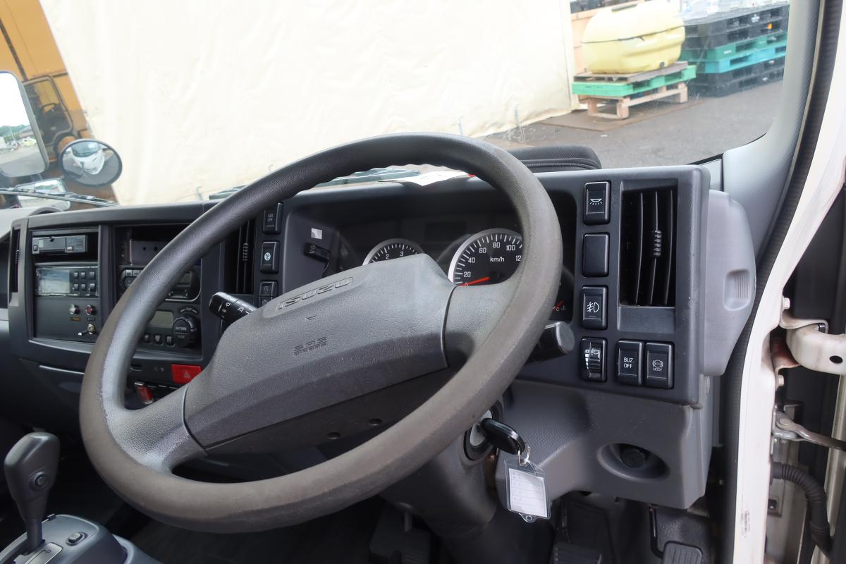 ワイド幅 冷蔵冷凍車 ハイブリッド AT -5℃～30℃設定|中古トラックの販売・買取・査定のアイナビ