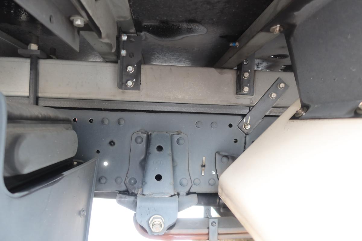 ワイド幅 冷蔵冷凍車 ハイブリッド AT -5℃～30℃設定|中古トラックの販売・買取・査定のアイナビ