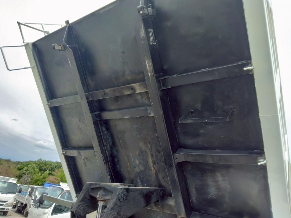 R1年 いすゞフォワード3.15t深ダンプ No.1003|中古トラックの販売・買取・査定のアイナビ