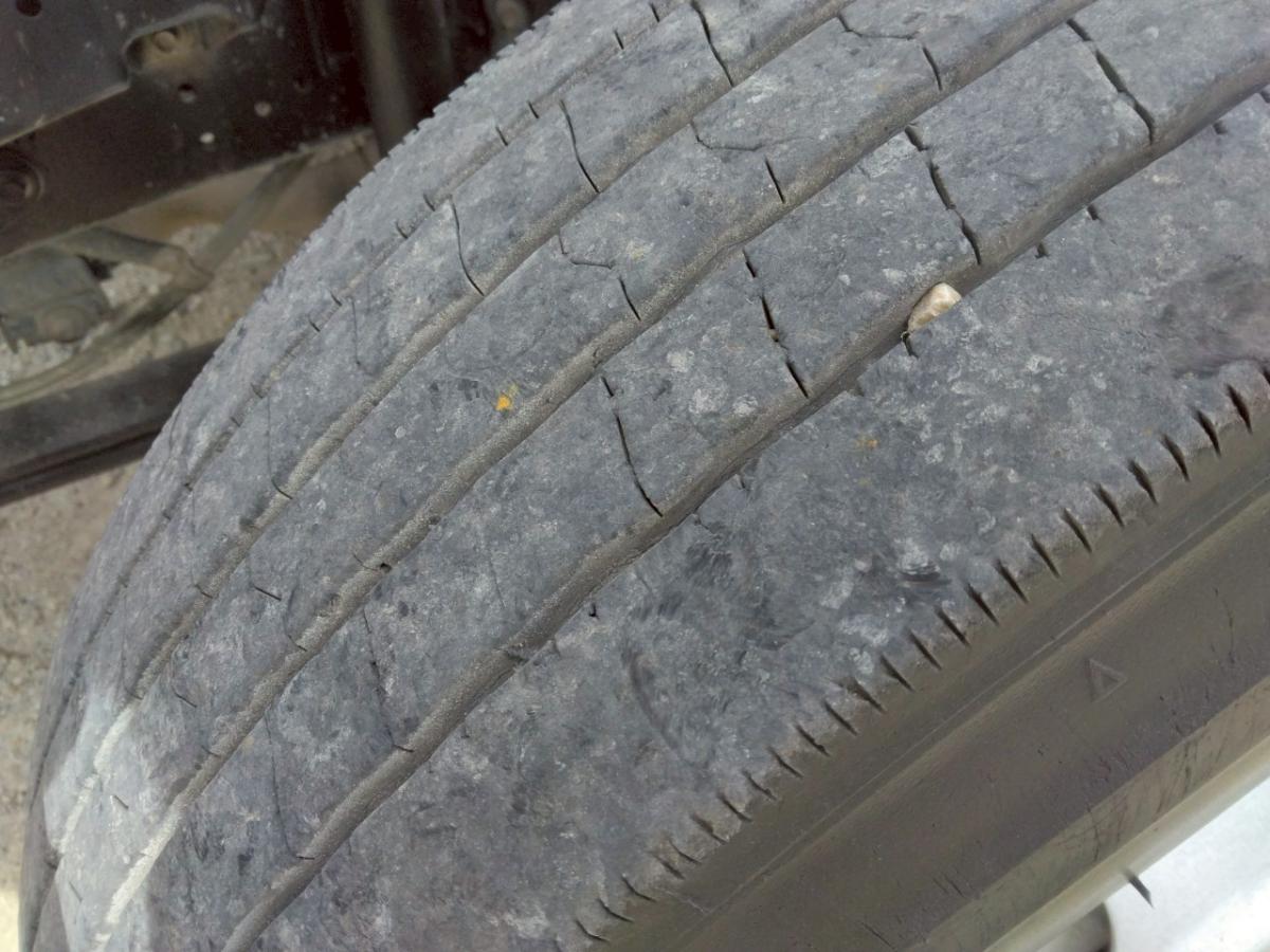 R1年 いすゞフォワード3.15t深ダンプ No.1003|中古トラックの販売・買取・査定のアイナビ