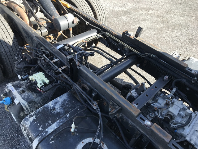 【準中型(5t限定あり)運転可能】三菱ふそうキャンター/5速|中古トラックの販売・買取・査定のアイナビ