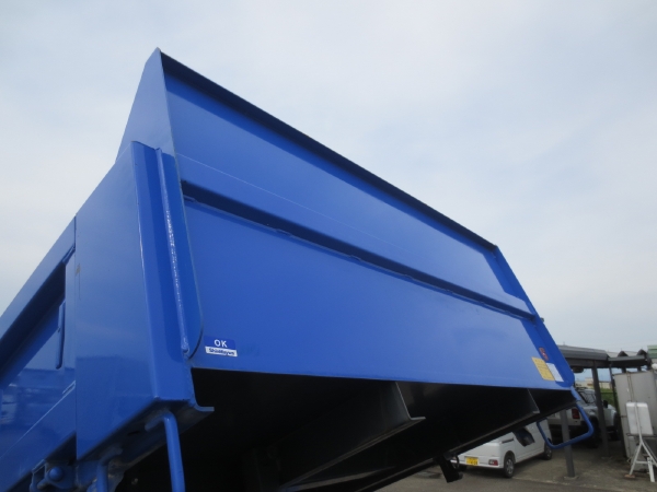 いすゞエルフ高床ダンプ|中古トラックの販売・買取・査定のアイナビ