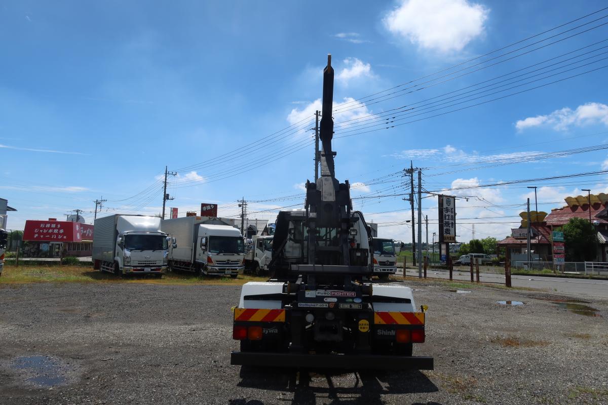 増トンショートキャブ 新明和製アームロール 積載7800kg|中古トラックの販売・買取・査定のアイナビ