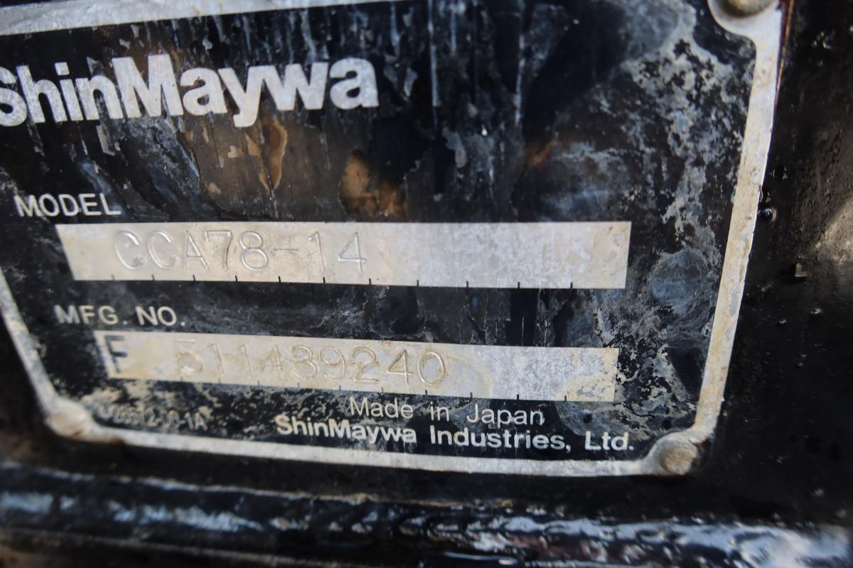 増トンショートキャブ 新明和製アームロール 積載7800kg|中古トラックの販売・買取・査定のアイナビ