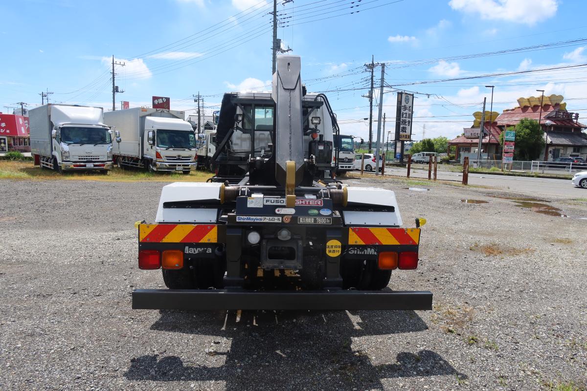 増トンショートキャブ 新明和製アームロール 積載7800kg|中古トラックの販売・買取・査定のアイナビ