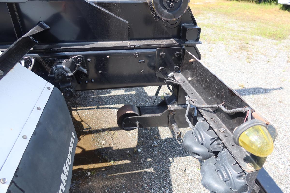 増トンショートキャブ 新明和製アームロール 積載7800kg|中古トラックの販売・買取・査定のアイナビ