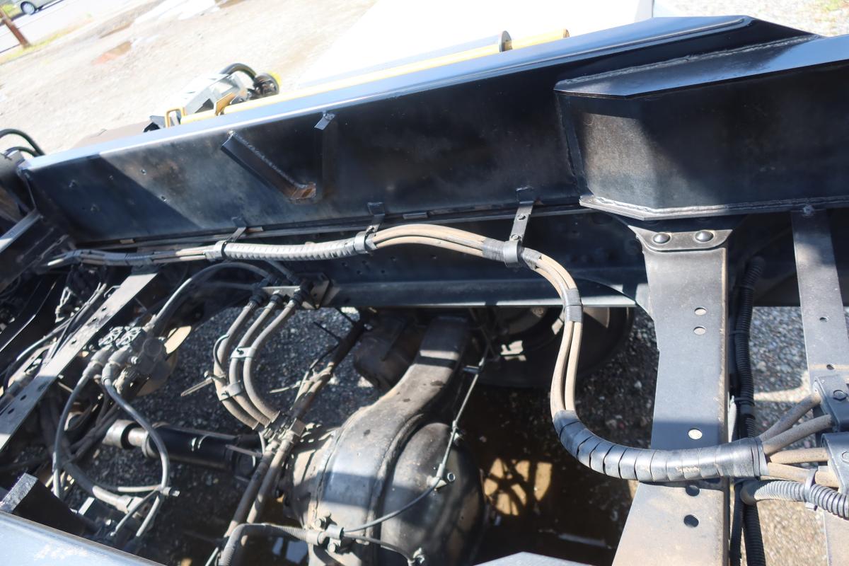 増トンショートキャブ 新明和製アームロール 積載7800kg|中古トラックの販売・買取・査定のアイナビ