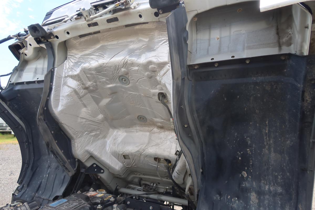 増トンショートキャブ 新明和製アームロール 積載7800kg|中古トラックの販売・買取・査定のアイナビ