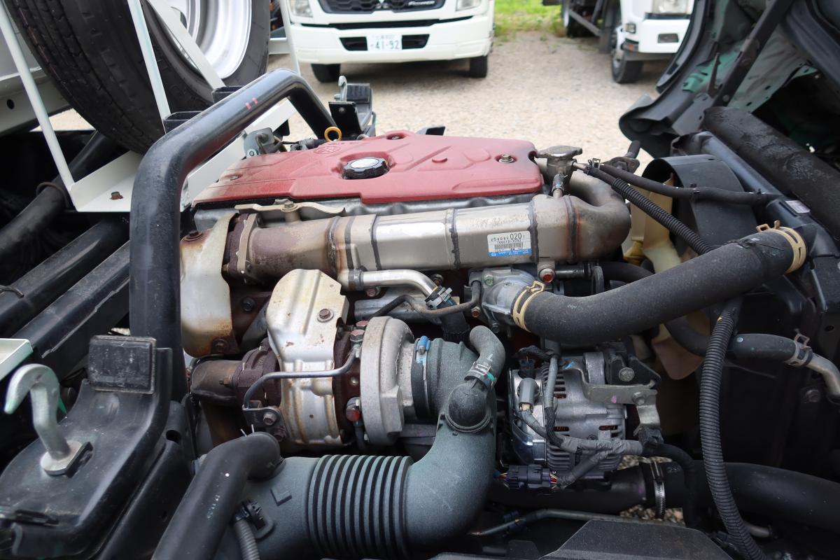 デュトロ ワイド 巻き込みパッカー車 新明和製7.3立米|中古トラックの販売・買取・査定のアイナビ