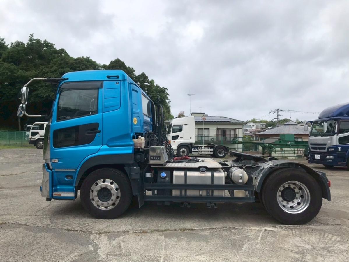 R5年式、クオン、油圧ポンプ付トラクタ、車検付 530馬力|中古トラックの販売・買取・査定のアイナビ