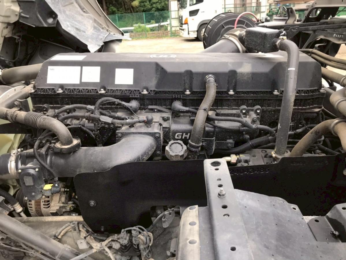 R5年式、クオン、油圧ポンプ付トラクタ、車検付 530馬力|中古トラックの販売・買取・査定のアイナビ