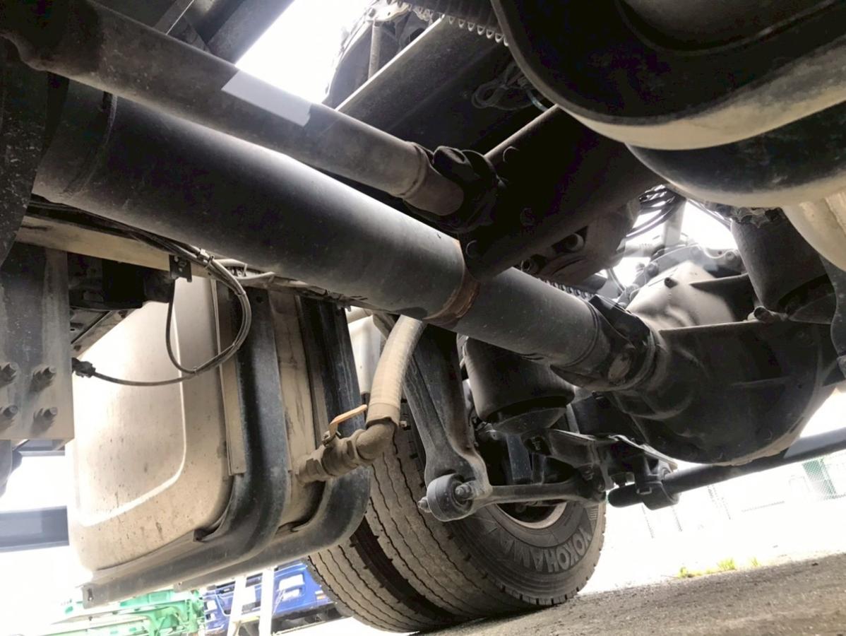 R5年式、クオン、油圧ポンプ付トラクタ、車検付 530馬力|中古トラックの販売・買取・査定のアイナビ